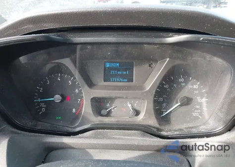 2018 Ford Transit-250 z USA, uszkodzony, nr VIN 1FTYR1ZM3JKB32244